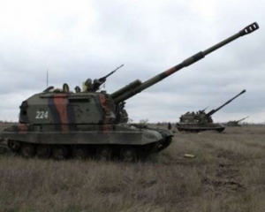 На Донецком направлении боевики били с САУ