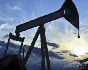 Ціна на нафту перейшла поріг $51 за барель