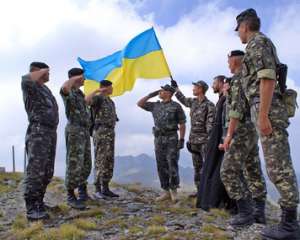 Впродовж дня бойовики 15 разів обстрілювали позиції сил АТО