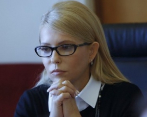 &quot;Порошенко ломает страну через колено&quot; - Тимошенко
