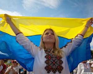Большинство украинцов считают, что страна движется в неправильном направлении