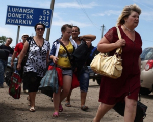 43 процента украинцев положительно относятся к переселенцам