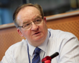 Європарламент закликає негайно надати безвізовий режим для України