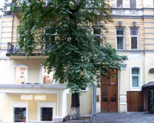Скільки коштує однокімнатна квартира в різних містах України
