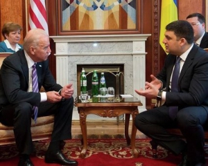 Гройсман розповів, про що говорив з віце-президентом США