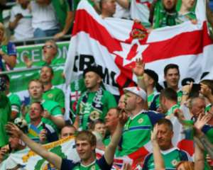 Во время матча с Украиной болельщик Северной Ирландии умер на стадионе
