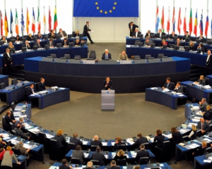 Європарламент виключає послаблення санкцій проти Росії