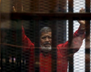 Колишнього президента Єгипту засудили до довічного ув&#039;язнення