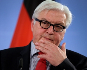 Німеччина закликає поетапно відмовитись від санкцій проти Росії