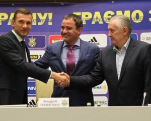 "Фоменко долго шел на уступки руководству ФФУ" - журналист
