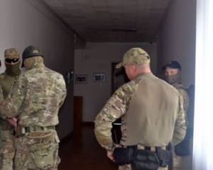 ГПУ проводить обшуки на 8 об'єктах колишніх посадовців
