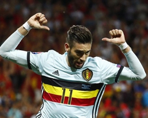 Сборная Бельгии забила четыре мяча венграм и вышла в четвертьфинал Евро-2016