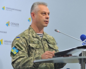 Лисенко: В зоні АТО загинув один військовий, ще 4 поранені