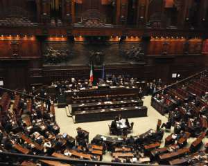 Парламент Італії відмовився скасовувати санкції проти РФ