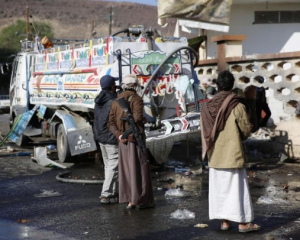 В Ємені смертники влаштували потрійний теракт, 38 загиблих