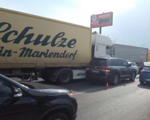 Экс-мер столицы попал в очередное ДТП