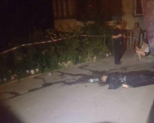 В столице жестоко расстреляли мужчину