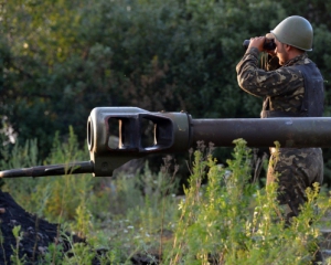 Бойовики обстріляли бійців АТО з артилерії і танків