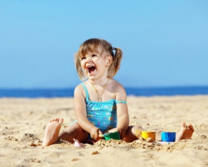 Топ-5 пляжных игр для детей