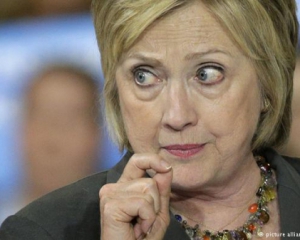 Клінтон допитали в ФБР