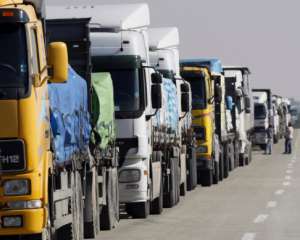 Росія обмежила транзит українських товарів до Казахстану і Киргизстану