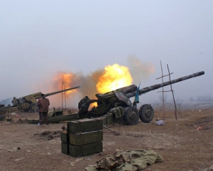 Боевики обстреляли Авдеевку и Майорск из артиллерии