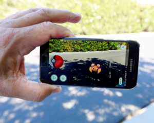 Як люди божеволіють від гри Pokémon Go