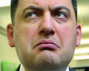 Депутаты готовят иск о законности назначения Гройсмана премьером