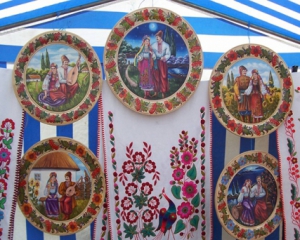 У Севастополі знесли ятки  з українськими сувенірами