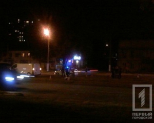 Автомобиль сбил женщину на глазах сына