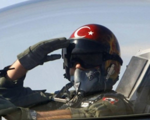 Турецька влада арештувала пілотів, які збили російський літак