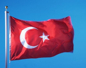 Германия хочет приостановить вступление Турции в ЕС