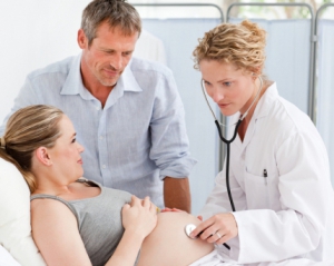 Вчені довели, що жінки після менопаузи можуть завагітніти