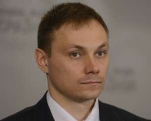 Правительство фактически сорвало бюджетный процесс и сделало все, чтобы проигнорировать мнение Рады - Долженков