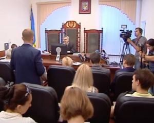 Суд перенес рассмотрение дела Тимошенко против высоких тарифов