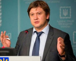 Стало відомо, чи загрожує Україні дефолт