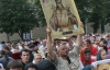 Во время крестного хода задержали 6 провокаторов с плакатом "Донбасс - это русский мир"