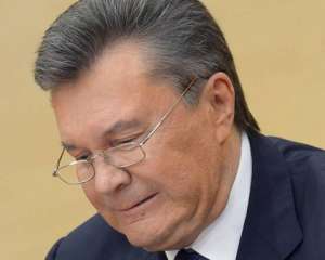 Суд приказал следователю допросить Януковича в России