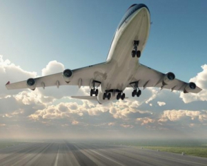 Омелян розповів, коли чекати відкритого авіапростору з ЄС