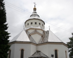 На Львівщині пограбували три храми