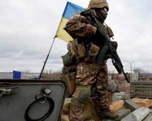 В зоне АТО ранили 4 украинских военных