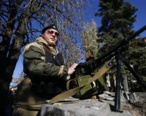 Терористи продовжують порушувати Мінські домовленості: 22 обстріли