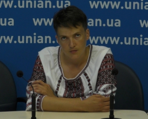 Голодування, нова Конституція і звільнення полонених - головні заяви Савченко