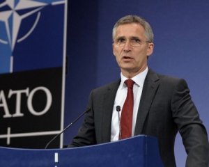 Генсек НАТО осудил запуски баллистических ракет Северной Кореей