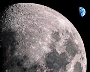 У США вперше дозволили приватний політ на Місяць
