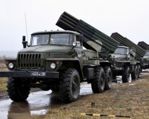 Появилось видео, как Россия ввозит военную технику в оккупированный Крым
