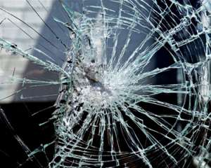 Безробітний побив вікна обласної адміністрації
