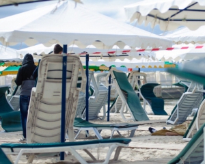 У Залізному порту охоронці до смерті побили п'яного відвідувача