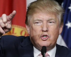 Трамп пояснив, чому програє Клінтон