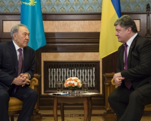 Назарбаев рассказал, почему Порошенко не берется за &quot;особый статус&quot;